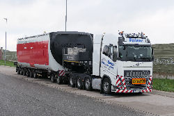 Balmer, Volvo FH 05 750 mit Goldhofer 2-6 Tieflader und Vestas WEA Maschinenhaus