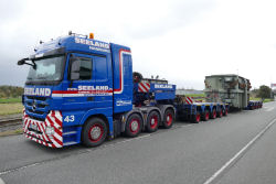 Seeland,  MB 4160 MP 3 Titan Nr. 43 mit Scheuerle Intercombi 5/6 Baggerbr�ckenkombination und Trafotransport